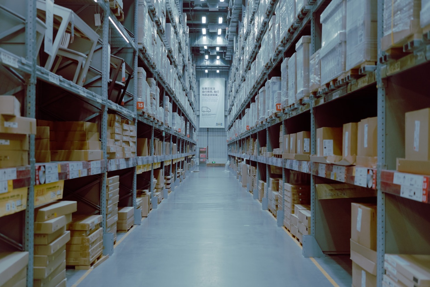 Why Los Angeles Is The Hub For Logistics
